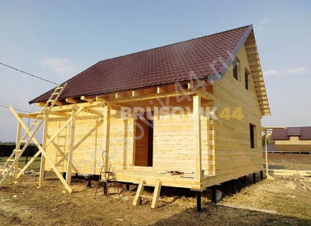 Дом 8,6х8,2, по проекту № 21 из обрезного бруса 150х150 мм