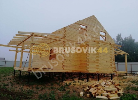 Дом из профилированного бруса 145х145 мм по индивидуальному проекту