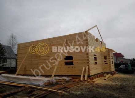 Большой жилой дом из бруса
