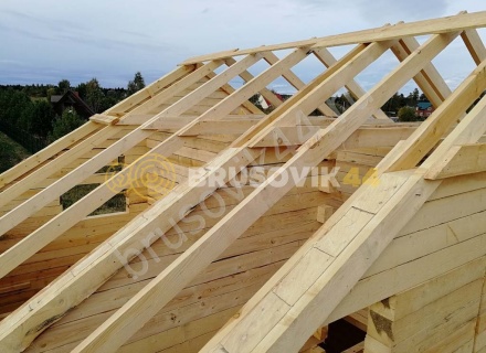 Дом из обрезного бруса 150х150 мм по индивидуальному проекту 