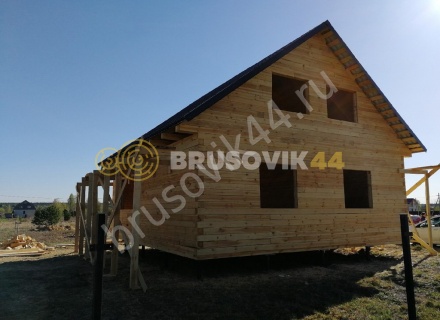 Дом 8,6х8,2, по проекту № 21 из обрезного бруса 150х150 мм