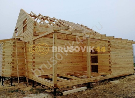 Дом из профилированного бруса 145х145 мм по индивидуальному проекту