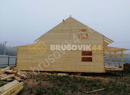 Дом из профилированного бруса 145х145 мм по индивидуальному проекту