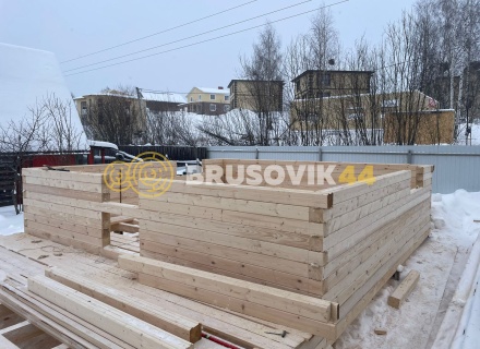 Полутораэтажный дом 6х8м с террасой из профилированного бруса 145х145мм по индивидуальному проекту в СТ Виктория, г. Кострома