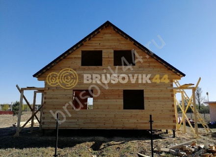 Дом 8,6х8,2, по проекту № 21 из обрезного бруса 150х150 мм