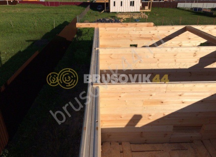 Деревянный дом из бруса с мансардой