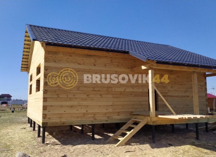 Дом 7х9 м из обрезного бруса 150х150 мм по индивидуальному проекту в коттеджном посёлке Рыбицы-1, Гатчинский район, Ленинградская область