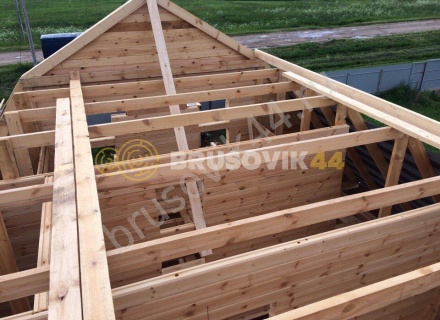 Деревянный дом из бруса с мансардой