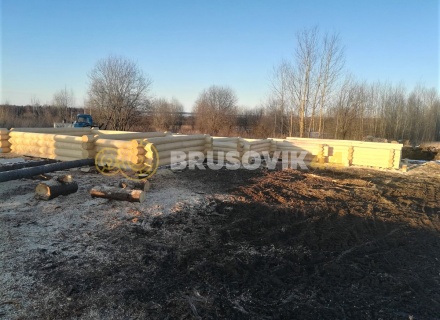 Баня 6х9 м в полтора этажа из строганного бревна ручной рубки в д. Никитское, городской округ Истра, Московская область