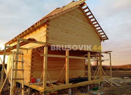 Дом 9х9 из профилированного бруса 145х195 мм, Костромская область, поселок Зарубино