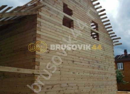 Дом 9,4х9,5 из профилированного бруса 145х195 мм