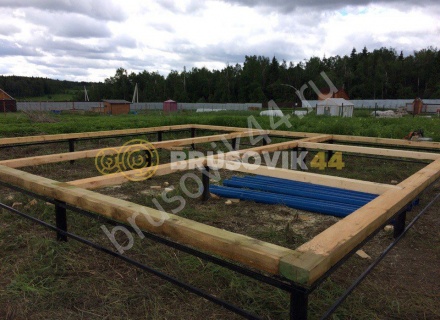 Деревянный дом из бруса с мансардой